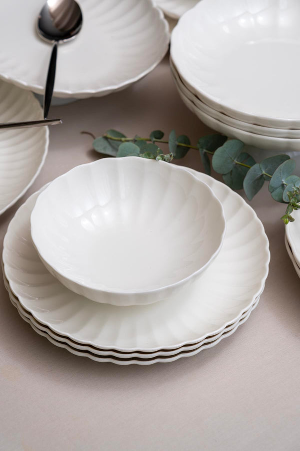 Ivory Bliss – 27-Piece Porcelain Dinnerware Set for 6
